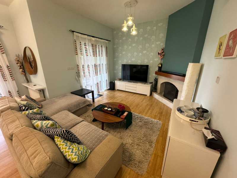 Detached villa in Kamares