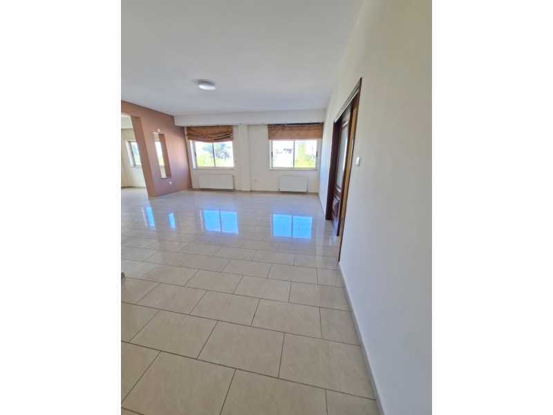 Spacious apartment for long term rent in Yeroskipou