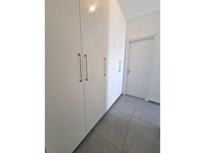 Lovely detached villa for long term rent