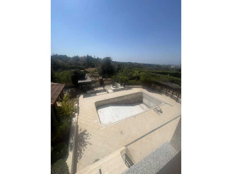 Villa for sale in Tala