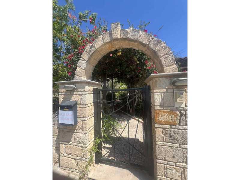 Villa for sale in Tala