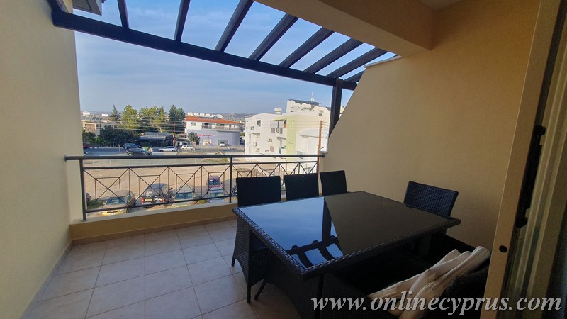 Furnished 2 bedroom apartment