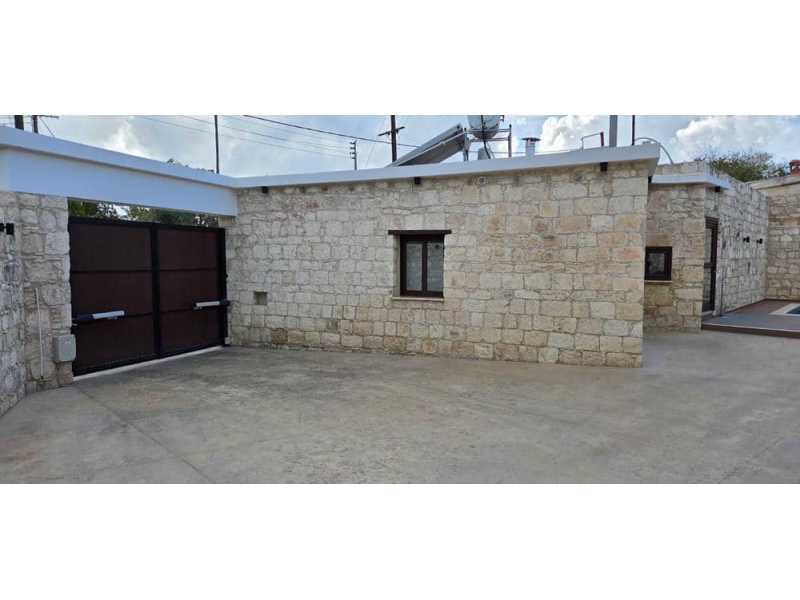 3 Bedroom House for Rent in Agios Dimitrianos, Paphos