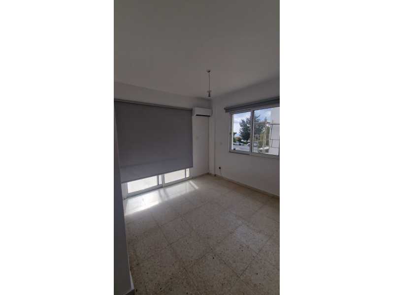 Unfurnished 2 bed apartment in Petridia