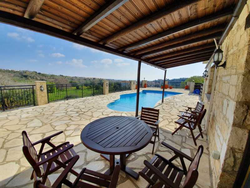 Lovely traditional house for sale