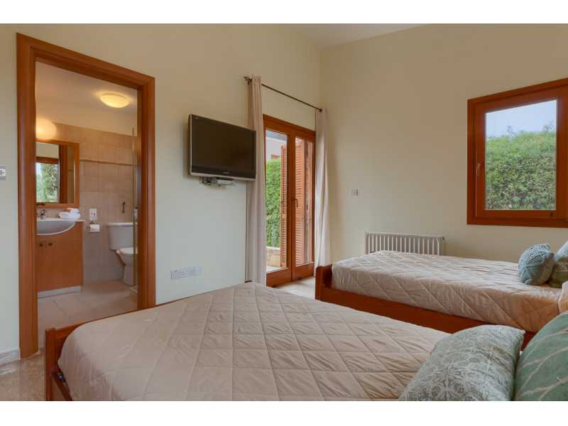 Lovely villa for long term rent in Aphrodite Hills