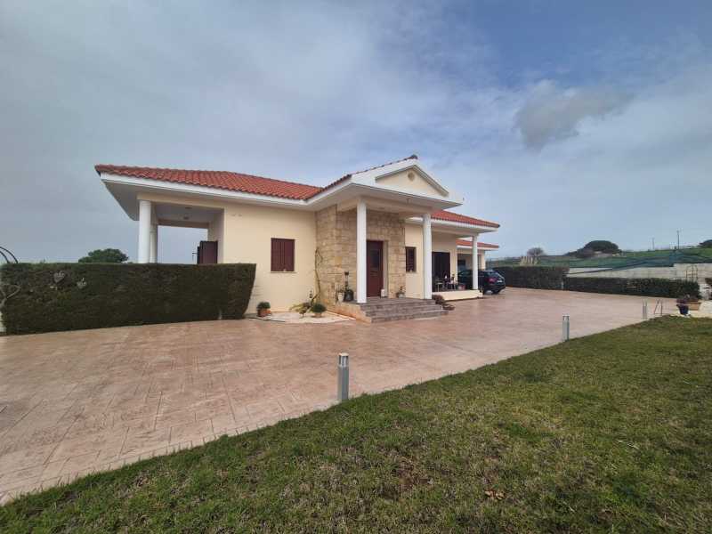 Bungalow for long term rent