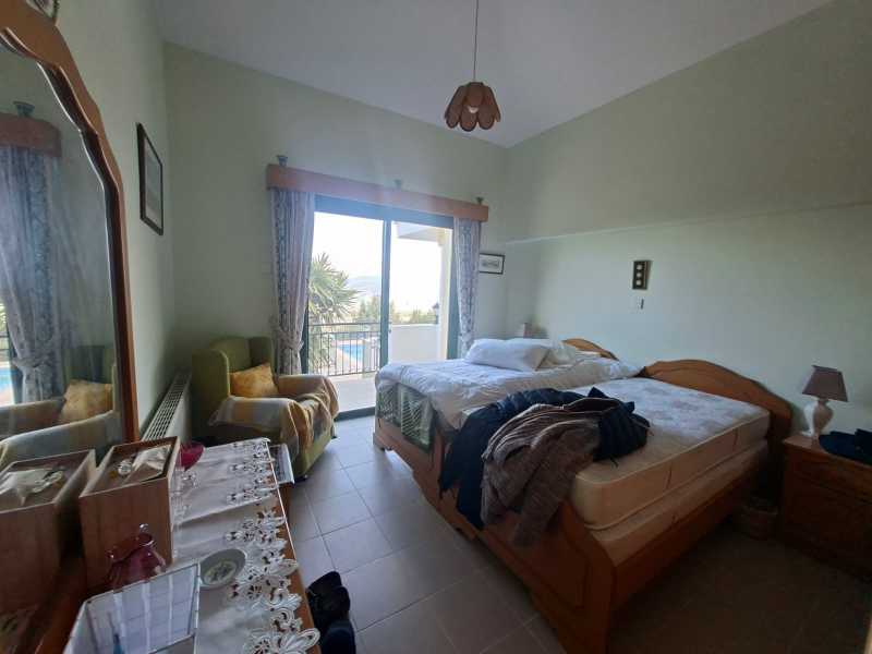 Furnished villa in Droushia