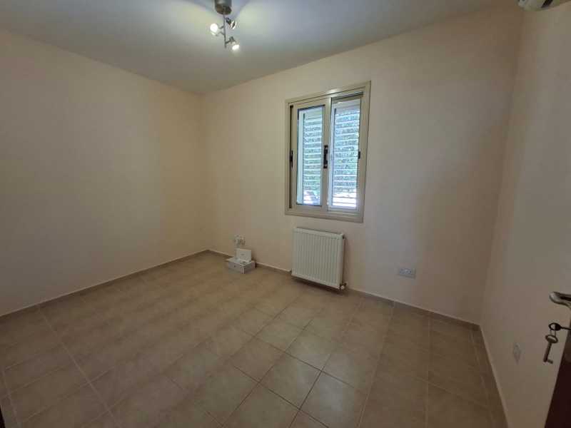 Lovely bungalow for long term rent in Mesoyi