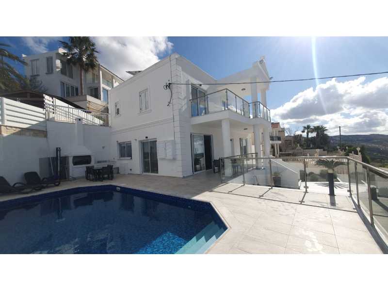 Luxury villa with amazing view in Tala