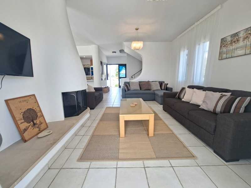 Cosy detached villa for long term rent in Chloraka