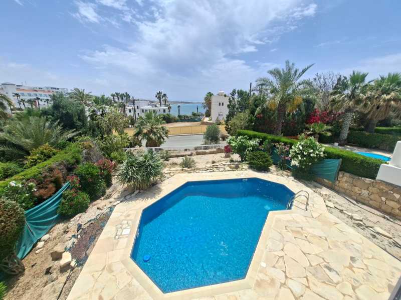 Cosy detached villa for long term rent in Chloraka