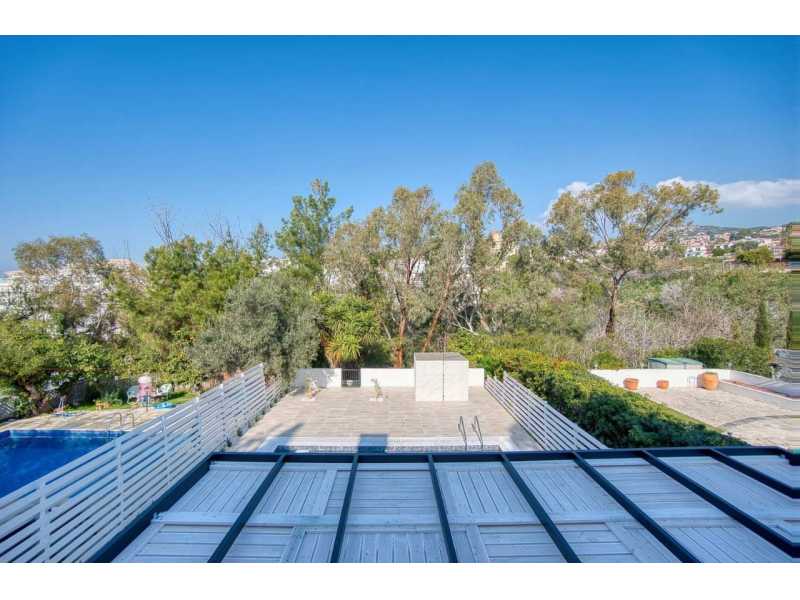 Lovely villa for long term rent in Tala