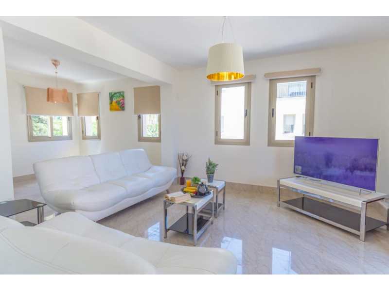 4 Bedrooms villa in Polis area