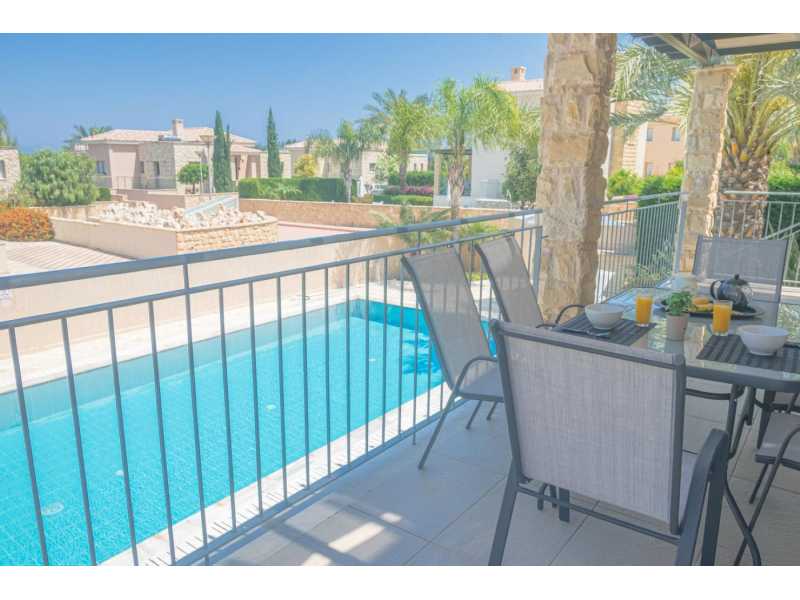 4 Bedrooms villa in Polis area