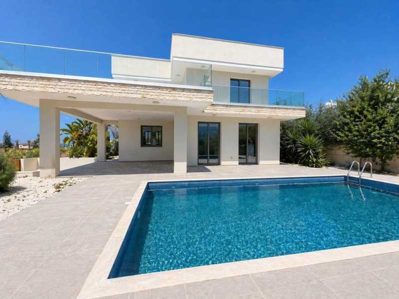 Unfurnished villa for long term rent