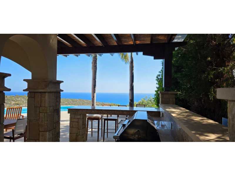 Luxury Villa in Aphrodite Hills