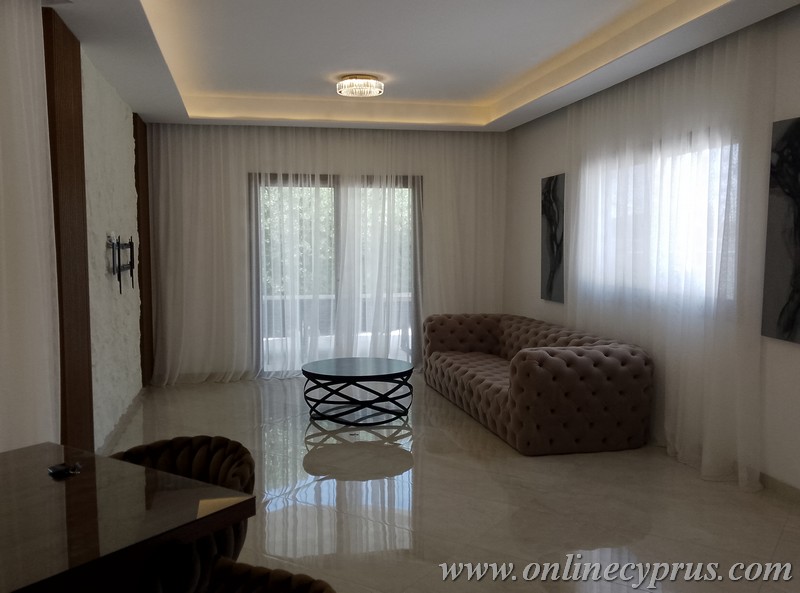 Spacious 4 bedroom villa for long term rent in Lower Peyia