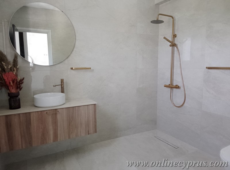 Spacious 4 bedroom villa for long term rent in Lower Peyia