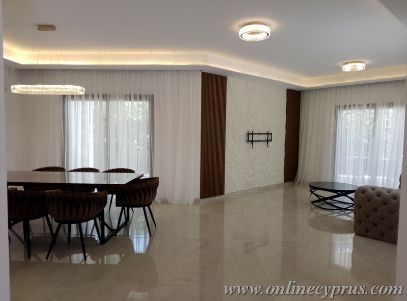 Spacious 4 bedroom villa for long term rent in Lower Peyia