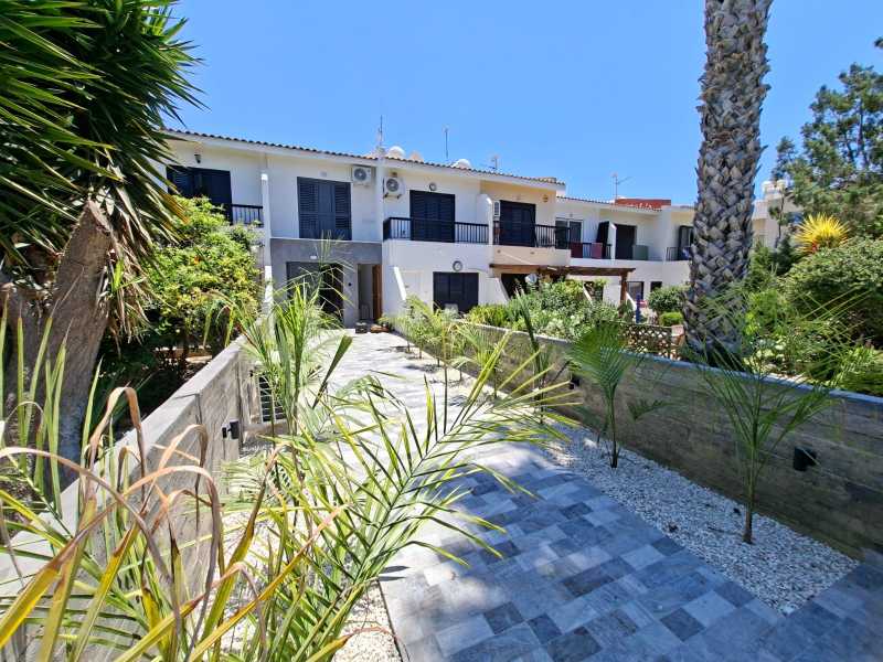 Full renovated lovely apartment