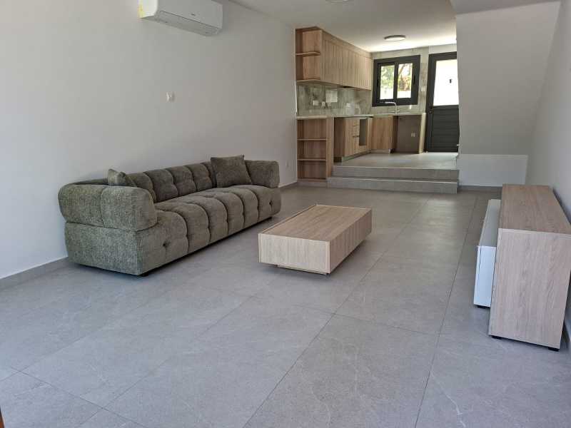 Full renovated lovely apartment