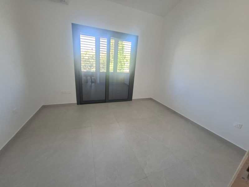 Full renovated lovely apartment
