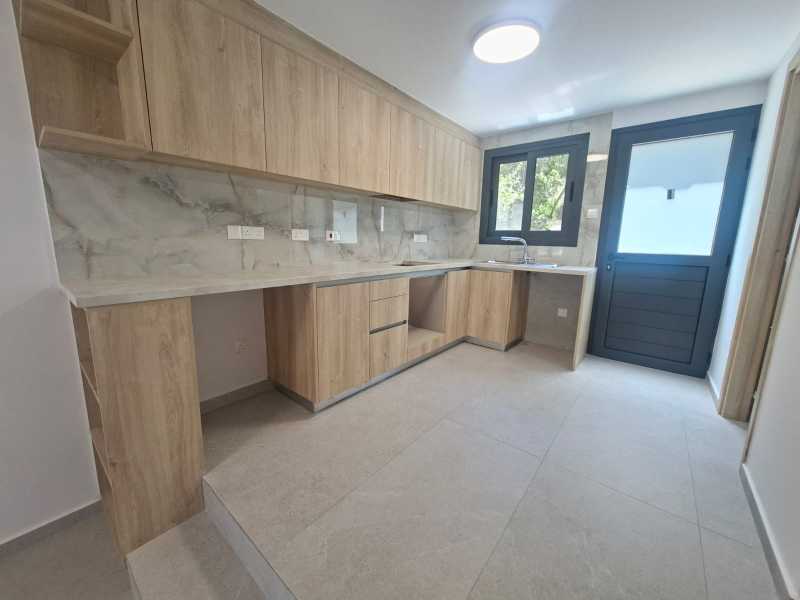 Full renovated lovely apartment