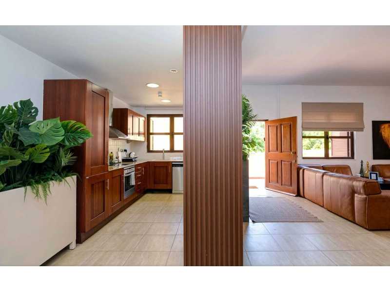 Lovely 2 bedroom apartment for long term rent in Aprhodite Hills