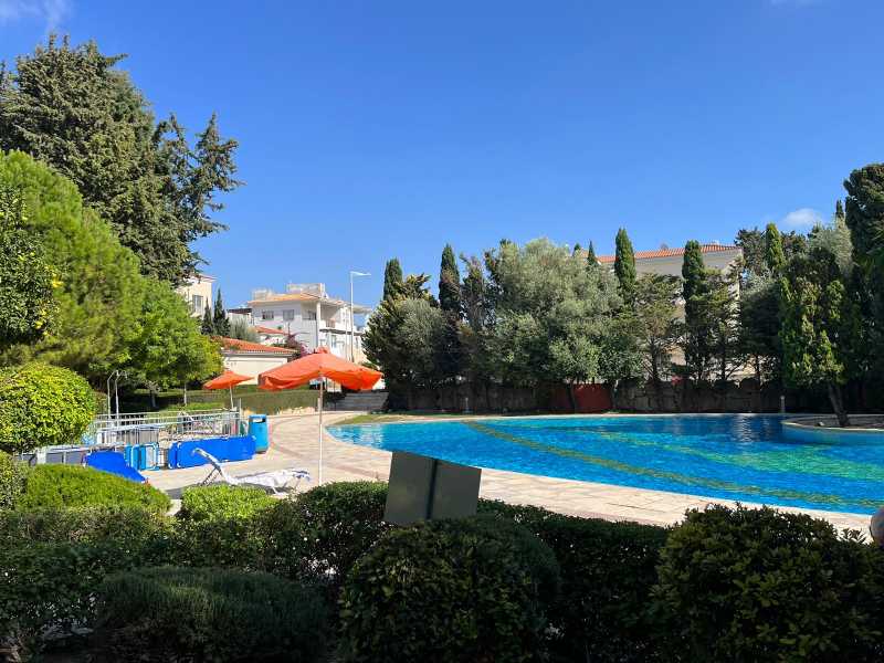 Ground floor apartment for sale in Universal