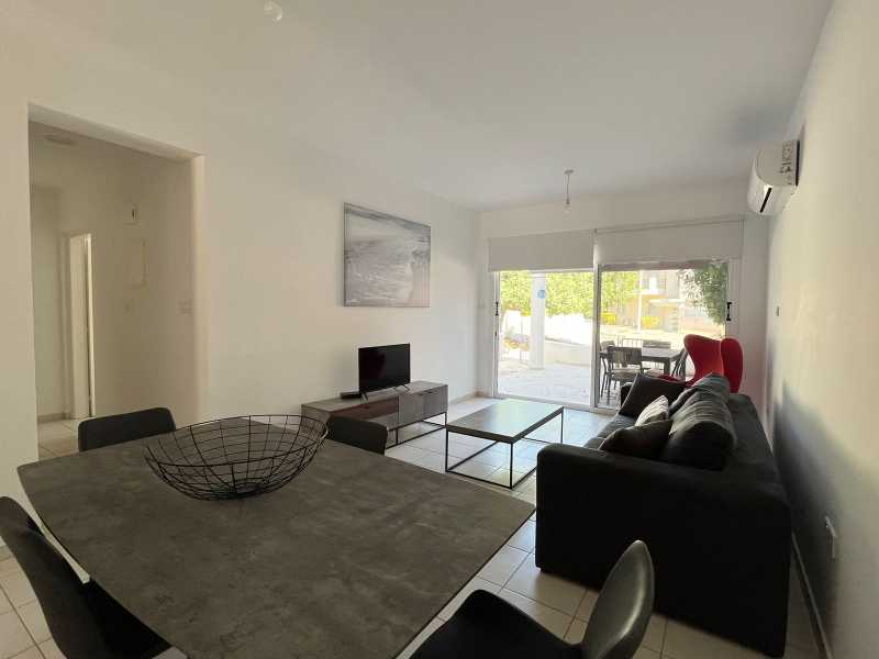 Ground floor apartment for sale in Universal