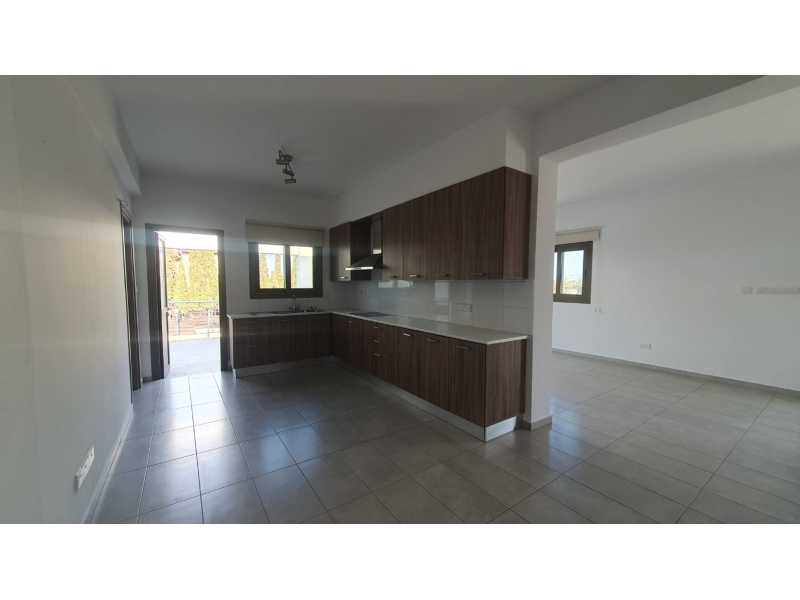 Bungalow for long term rent