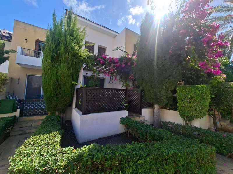 Lovely townhouse in Ayia Marinouda