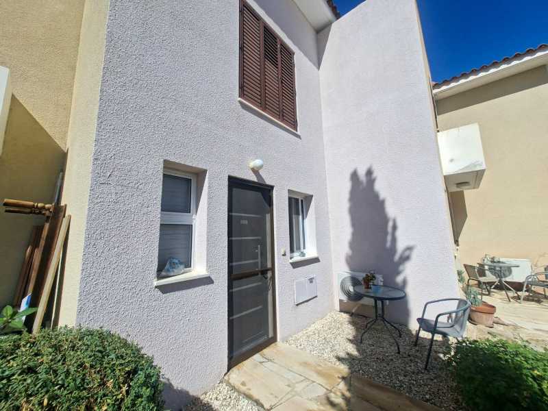 Lovely townhouse in Ayia Marinouda