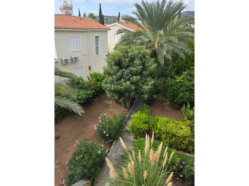 4 bedroom house in Peyia
