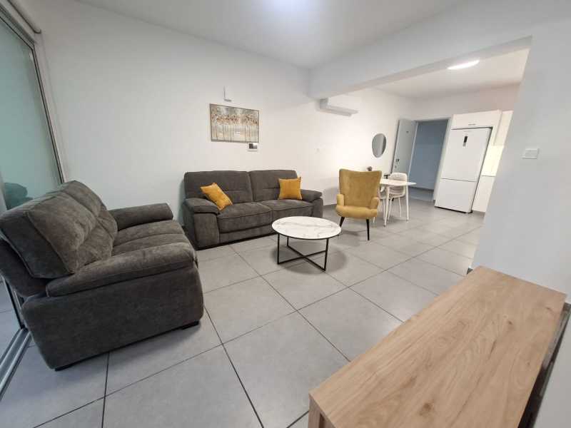 Great 2 bedroom apartment for long term rent