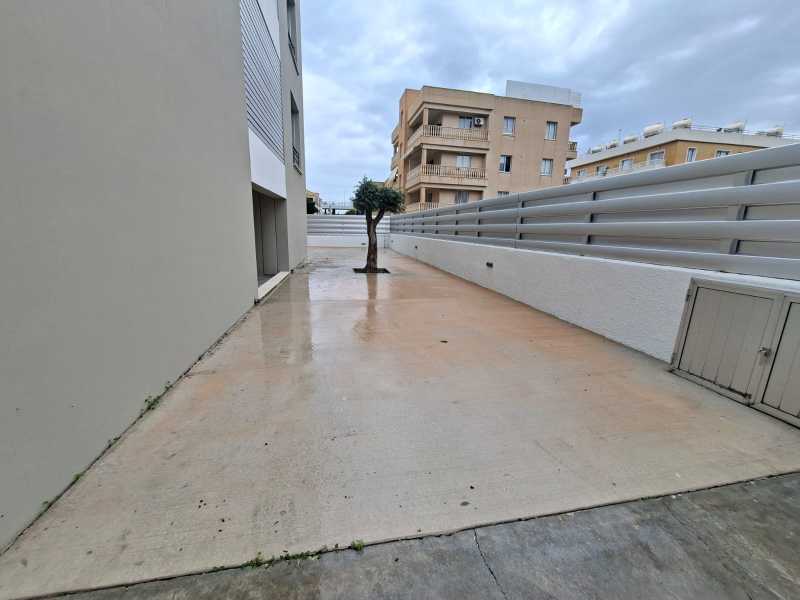 Great 2 bedroom apartment for long term rent