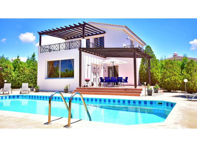 3 bedroom detached villa for mid term rent