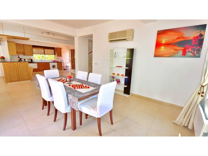 3 bedroom detached villa for mid term rent