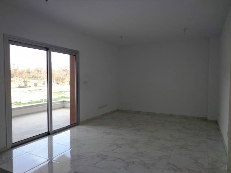 Brand new luxury apartment for long term rent in Paphos close to town