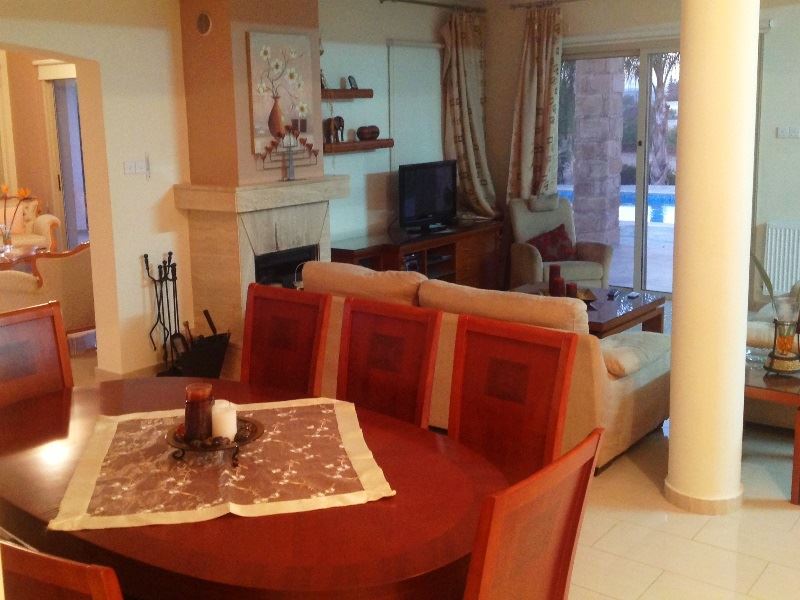 Super Luxury Villa Long Term Rent in Anarita 