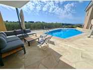 Lovely detached villa for long term rent