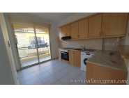 Unfurnished 2 bed apartment