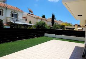4 bedroom house just 250m for the beach for RENT in Limassol 