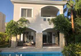 Lovely villa in Mandria for Long term rent