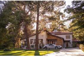 Luxury villa for long term rent