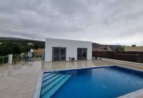 Bungalow 2 bedroom in Sea caves