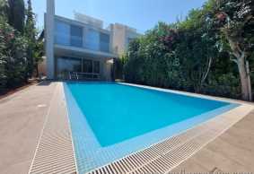 Modern villa for long term rent in Chloraka