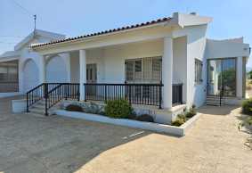 Unfurnished Semi deatached bungalow in Emba