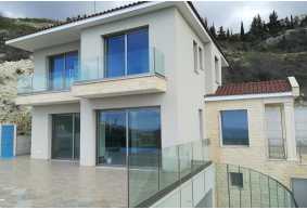 Unfurnished villa with lovely view